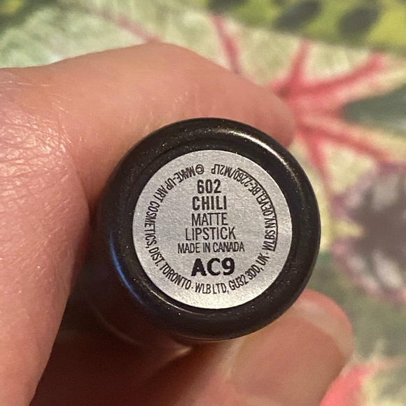 MAC Lipstick- Chili - Picture 6 of 6